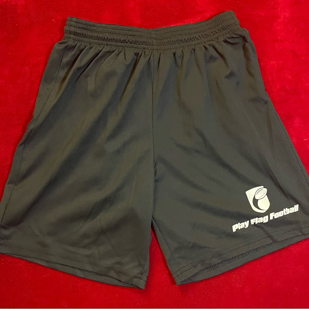 SOLD ✅ Boy's Youth Play Flag Football Elastic Waist Pleated Shorts Size: YM